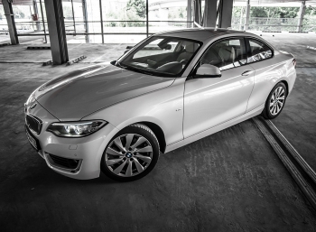 BMW 2-Series: Спорт-фройляйн