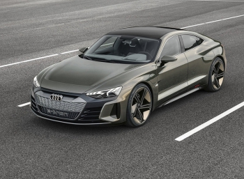 Электрический суперседан Audi e-tron GT покушается на Tesla
