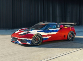 Lotus показал гоночный Evora GT4 Concept 
